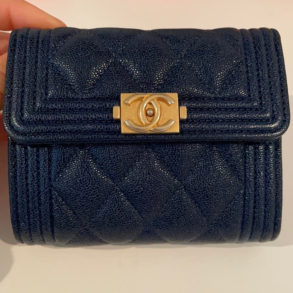 Chanel boy wallet - navy blue